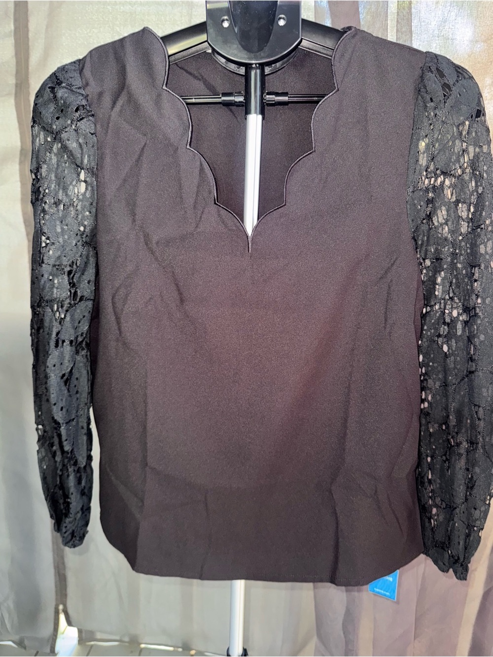 CUPSHE Black Scalloped Neck Lace Sleeve Blouse NWT XS